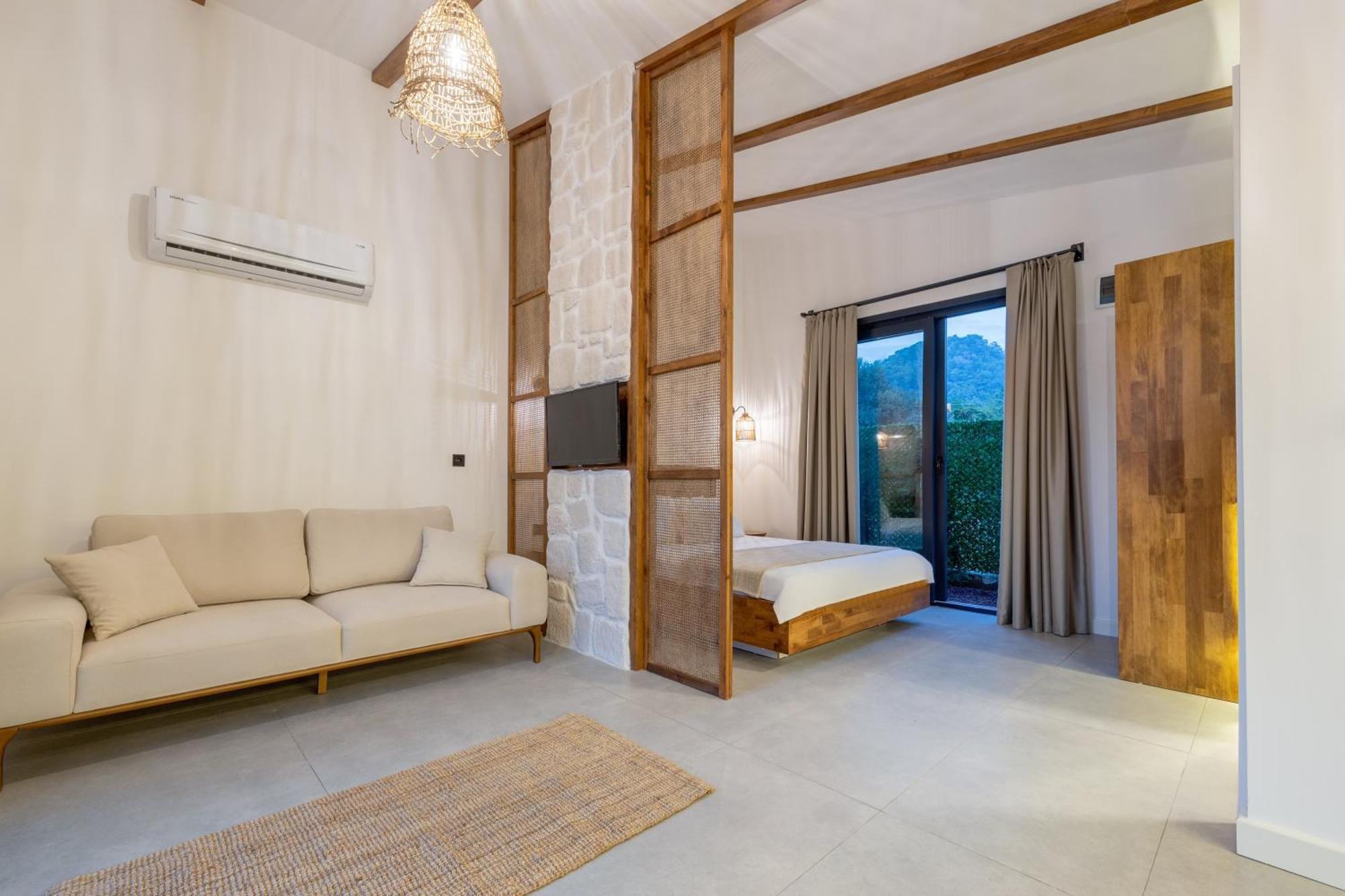 Rota Kilidonia Karaoez Suites&Villas Værelse billede